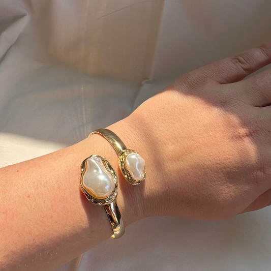 The Aphrodite Bracelet